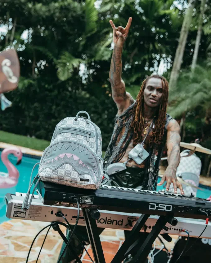 A.I.8 AFRICAN INTELLIGENCE BOOKED & BUSY SAVAGE Zaini