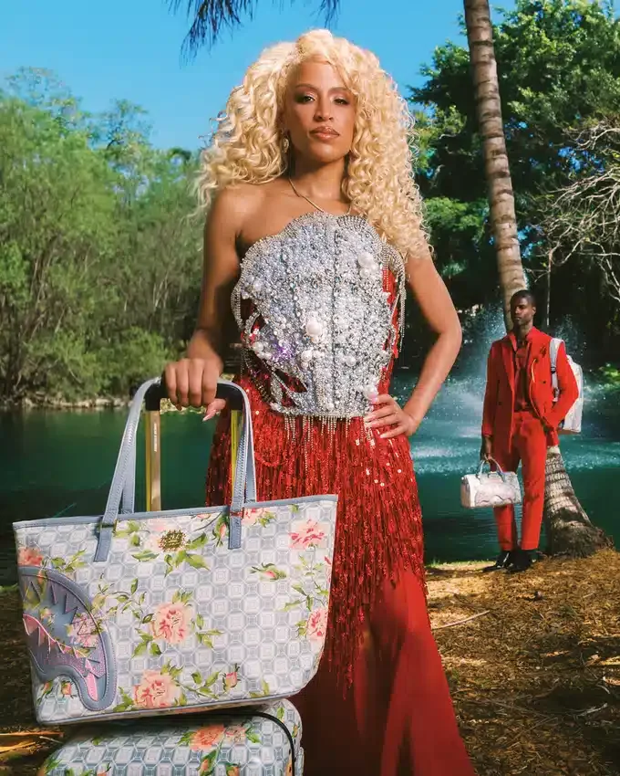 A.I. AFRICAN INTELLIGENCE ELEGANT ENERGY BORSA TOTE - COLLABORAZIONE CON SANDFLOWER