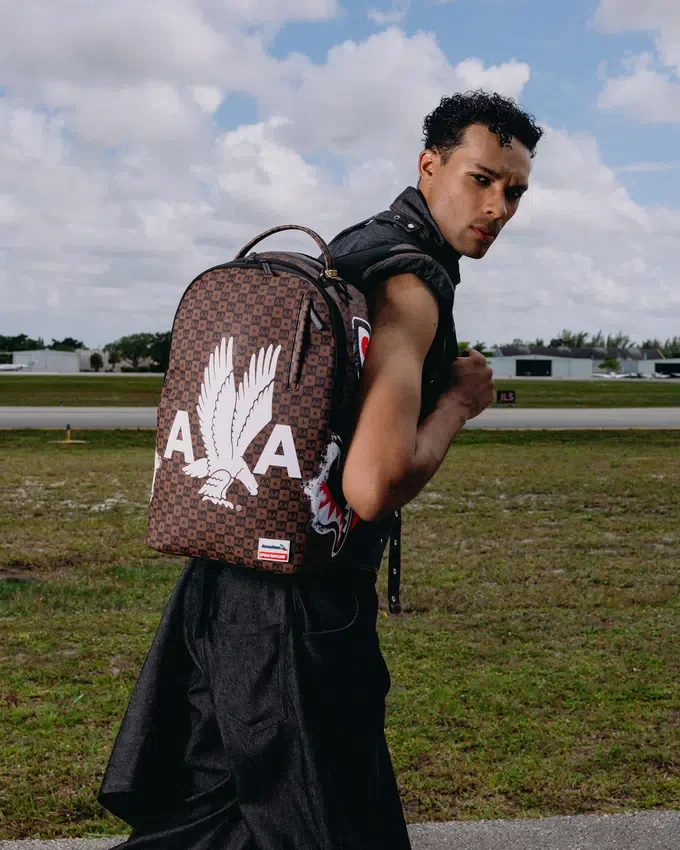AMERICAN AIRLINES 100 ANNI - Zaini “AA TAKES FLIGHT”