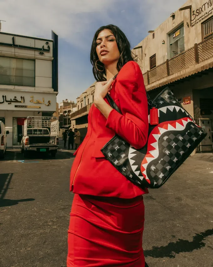 BORSA SHARK MOB HIDEOUT TOTE