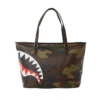 BORSA TOTE A QUADRI IN STILE MIMETICO