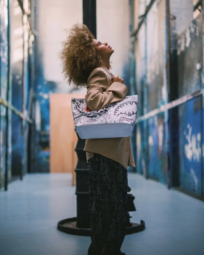 BORSA TOTE "DESIGNER DREAMS" DELLA LONDON FASHION WEEK