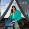 BORSA TOTE “MIDNIGHT MAGIC SHARKS IN PARIS”