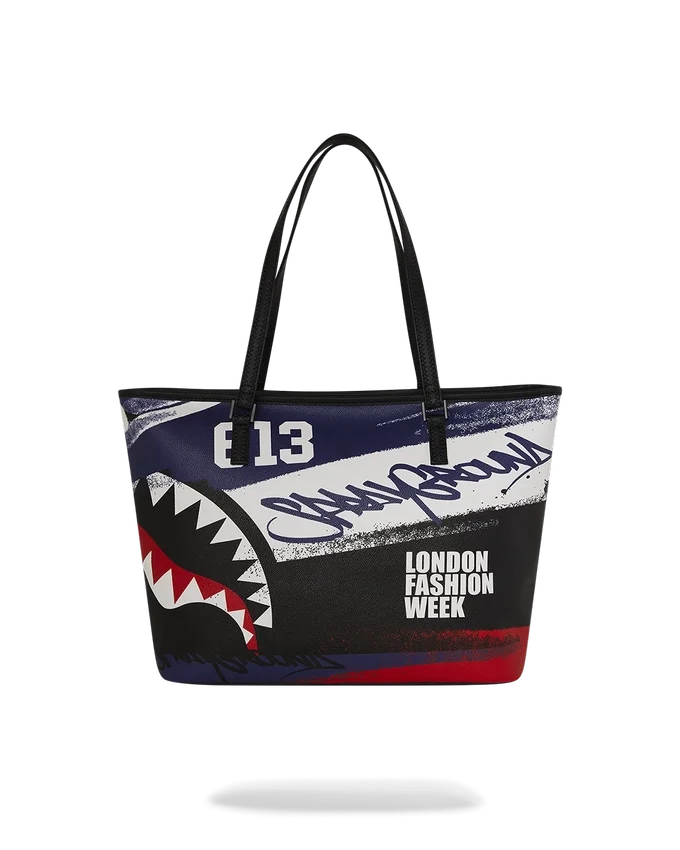 BORSA TOTE PRONTA PER LE PASSERELLE DELLA LONDON FASHION WEEK
