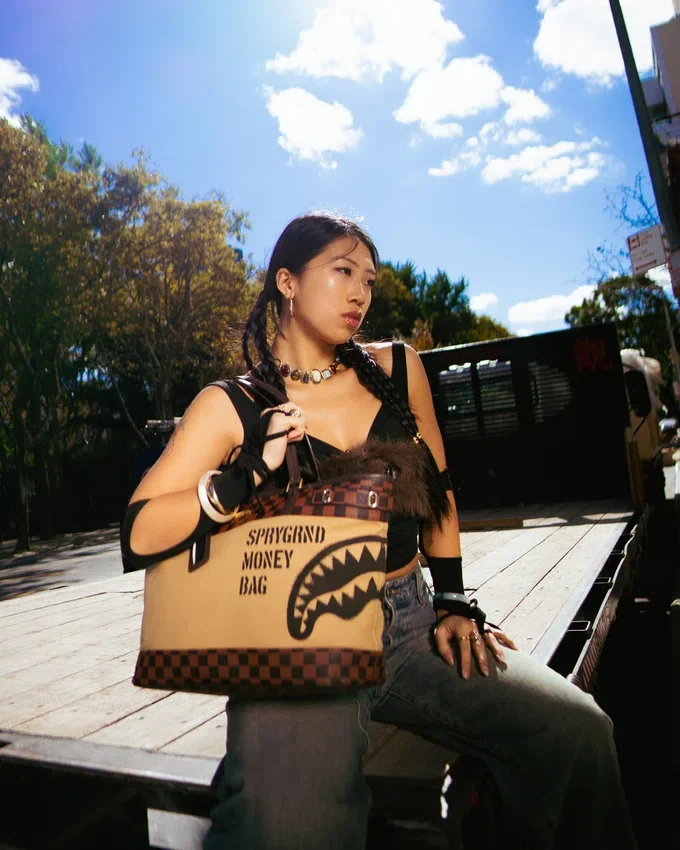BORSA TOTE SPRAYGROUND PORTADENARO
