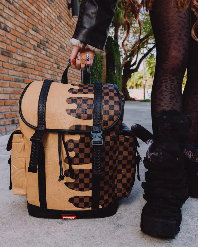 DESIGNER EFFETTO DRIP MONTE CARLO