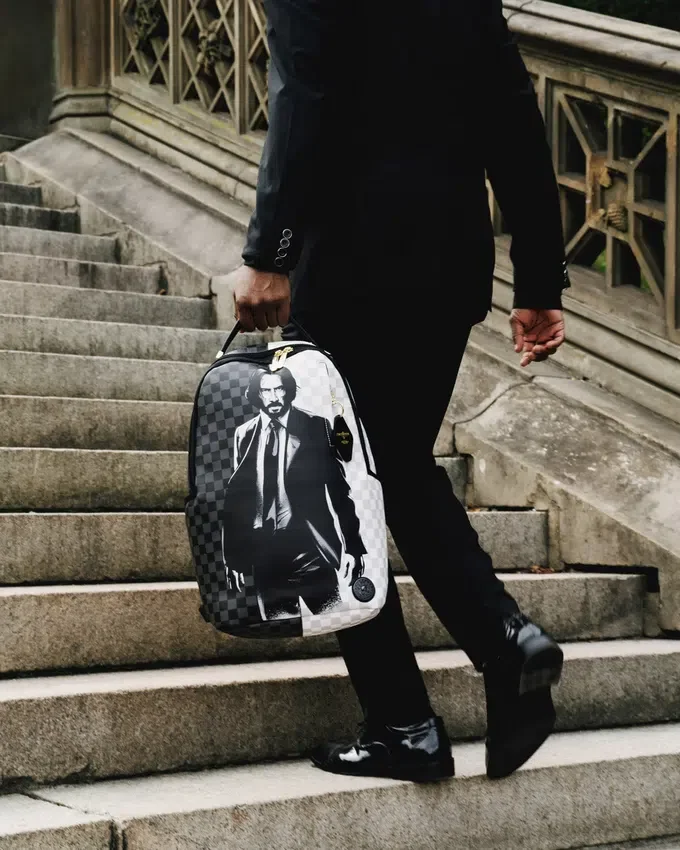 JOHN WICK - Zaino STAND STRONG