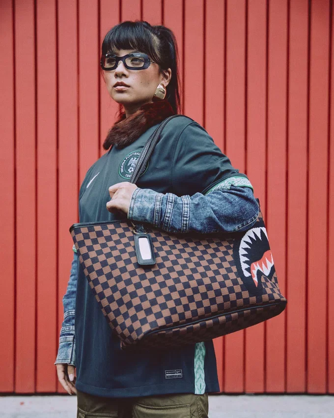 KYOTOKNIT SHARKS IN PARIS Borsa Tote