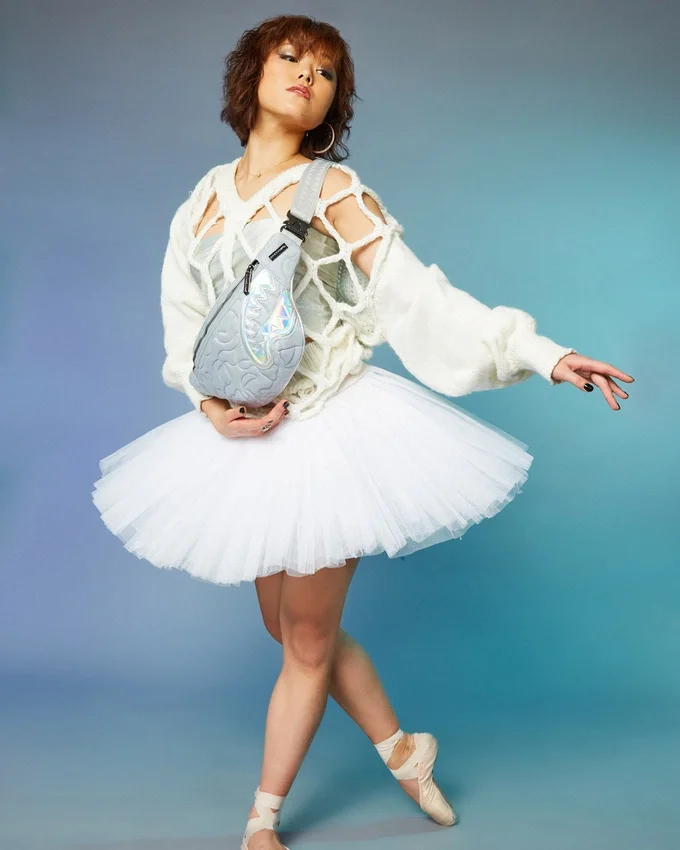 MIRASHAKU BORSA A TRACOLLA SAVVY TRAPUNTATA IRIDESCENTE
