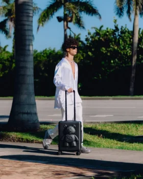 MONEYBEAR MOGUL BAGAGLIO A MANO RIGIDO (NERO)