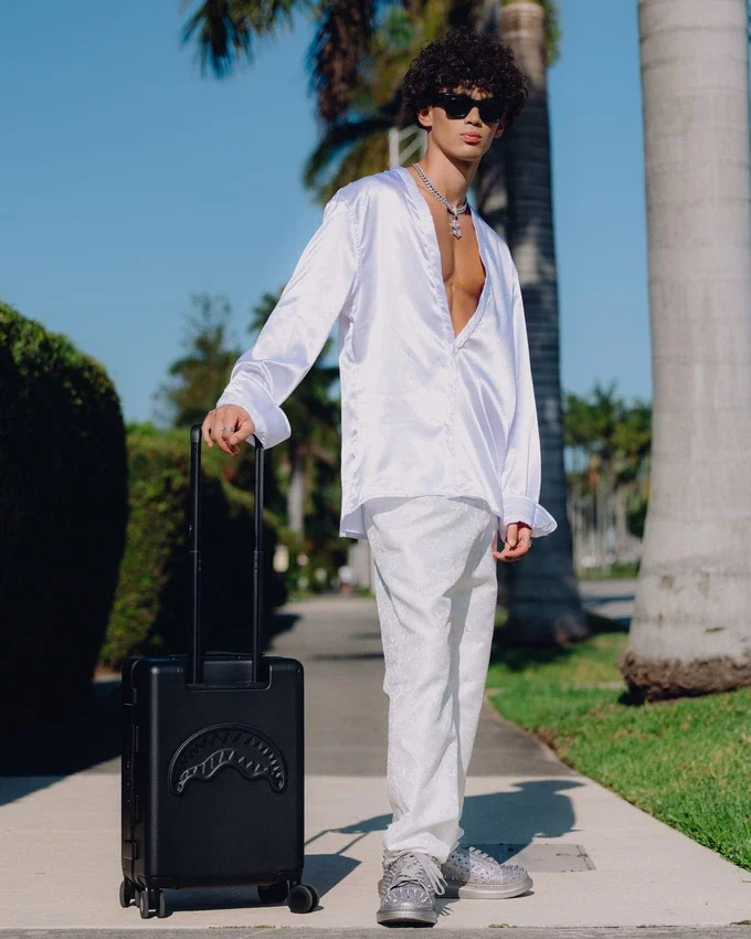 MONEYBEAR MOGUL BAGAGLIO A MANO RIGIDO (NERO)