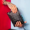 Pochette a tracolla Henny Nera