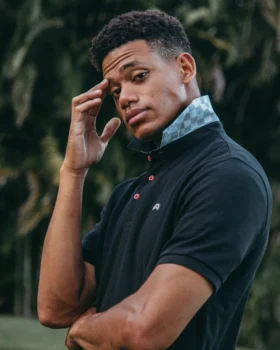 POLO “ROSE ALL DAY” IN COTONE PIMA PRODOTTA IN PERÙ