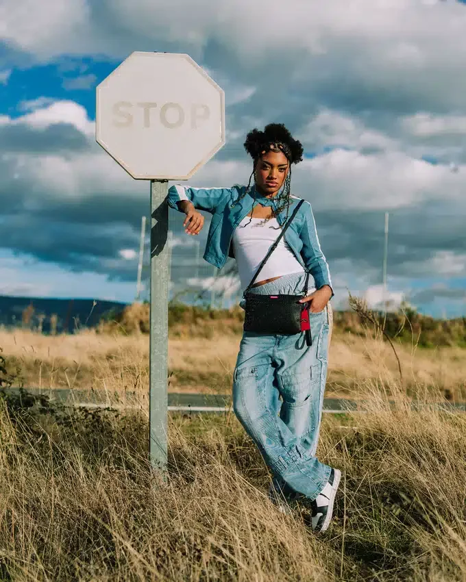 POUCHETTE CROSSOVER HYPERDIMENSIONAL