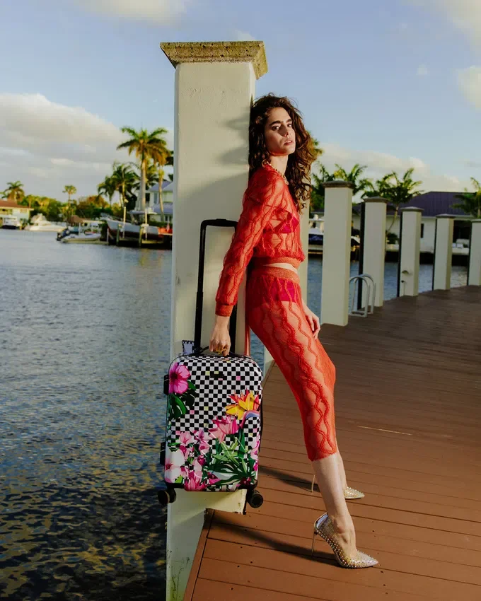 RODEO DRIVE SHARKNAUTICS VALIGERIA RIGIDA A MANO