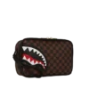 SAWTOOTH SHARKS IN PARIS Beauty Case