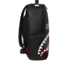 SHARK CENTRAL (NERO) (DLXV)