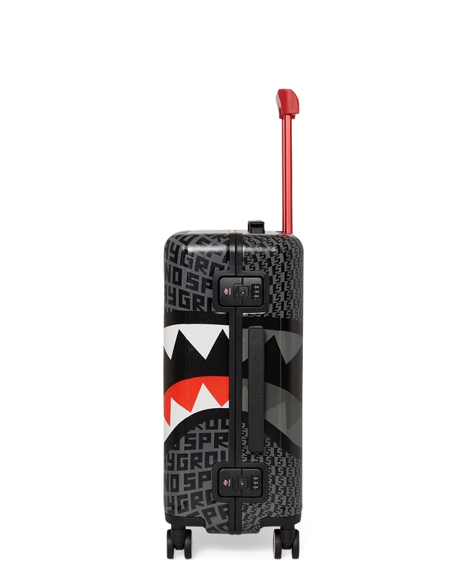 SHARKFINITY STEALTH PILOT VALIGERIA SHARKNAUTICS CON STRUTTURA RIGIDA