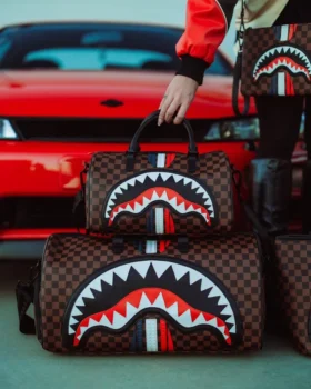 SHARKS IN PARIS GT Borsoni mini