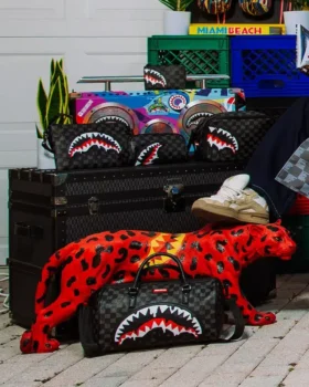 SHARKS IN PARIS THUNDERDRIP – Beauty Case