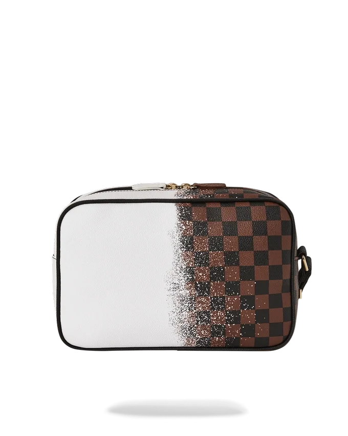 SPRAYSHARKS WORLDWIDE - Beauty Case Brickside