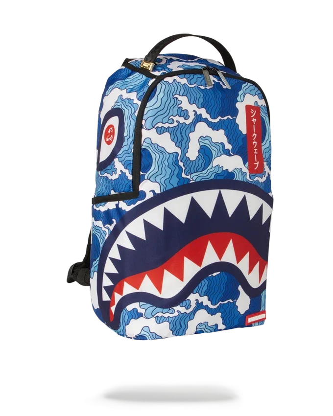 THE SHARK WAVE (realizzato al 100% con bottiglie di plastica riciclate recuperate dall’oceano)