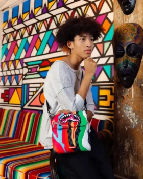 TRIPPY TAFFY BORSA A TRACOLLA GRANDE IN MONOSPALLA