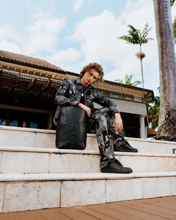 Zaini DARK KNIGHT DLXSV