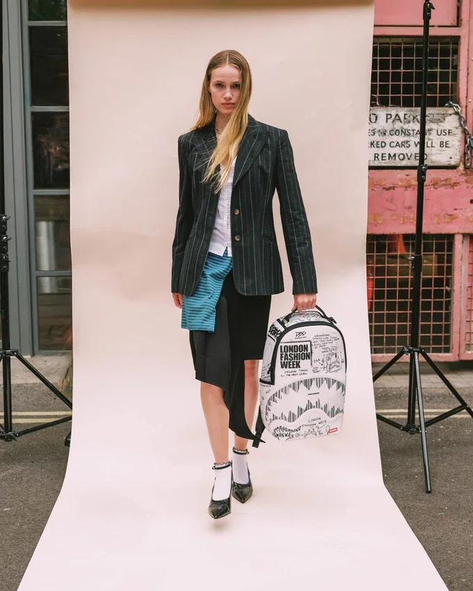 Zaini “DESIGNER DREAMS” della LONDON FASHION WEEK