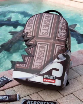 Zaini HERSHEY’S Shark Bite
