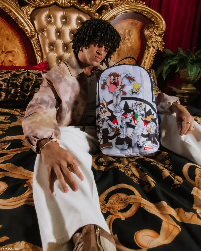 Zaini LOONEY TUNES FASHION KILLA