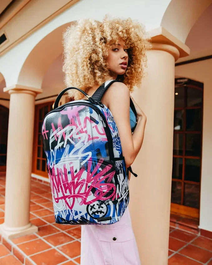 Zaini Shark ATELIER
