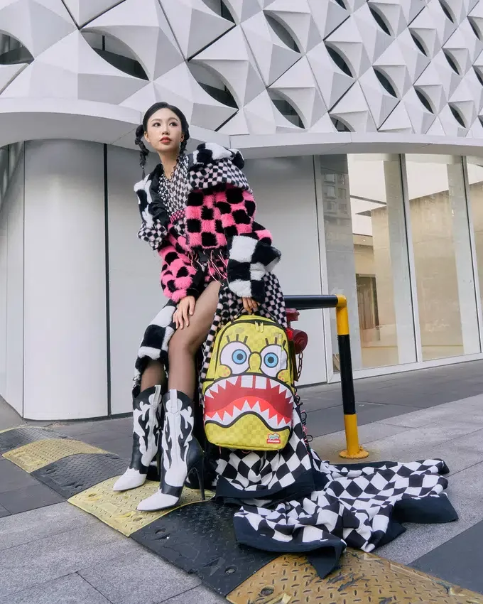 Zaini Spongebob Square Check FLEX DLXSV
