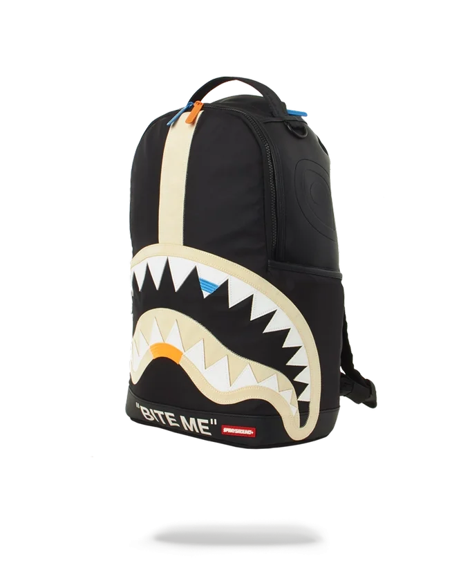 Zaino BITE ME SHARK (NERO)