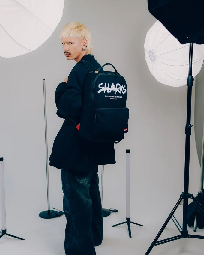 ZAINO CARGO HERO DI SHARKS CREATIVE DEPT