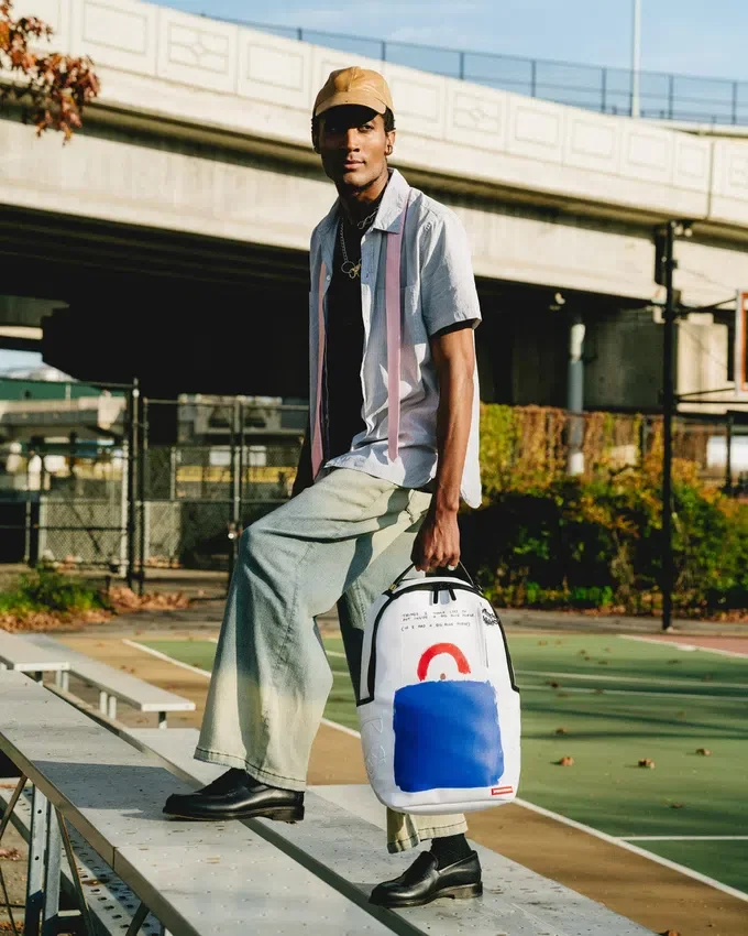 Zaino con stampa artistica “Big Blue Purse” di Keith Haring