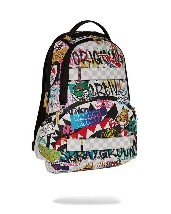 Zaino CREATE ANOTHER DAY con cinghia per skateboard